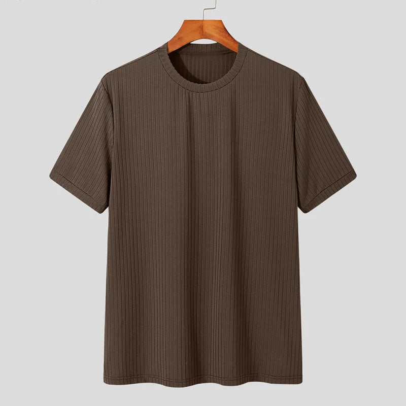 Ropa de verano para hombre, camiseta ligera de lujo, ocio, manga larga, cuello redondo, drapeado, Color sólido, camisa básica holgada, prendas de punto populares